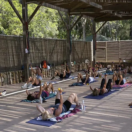 Kallisterra Tatil parkı